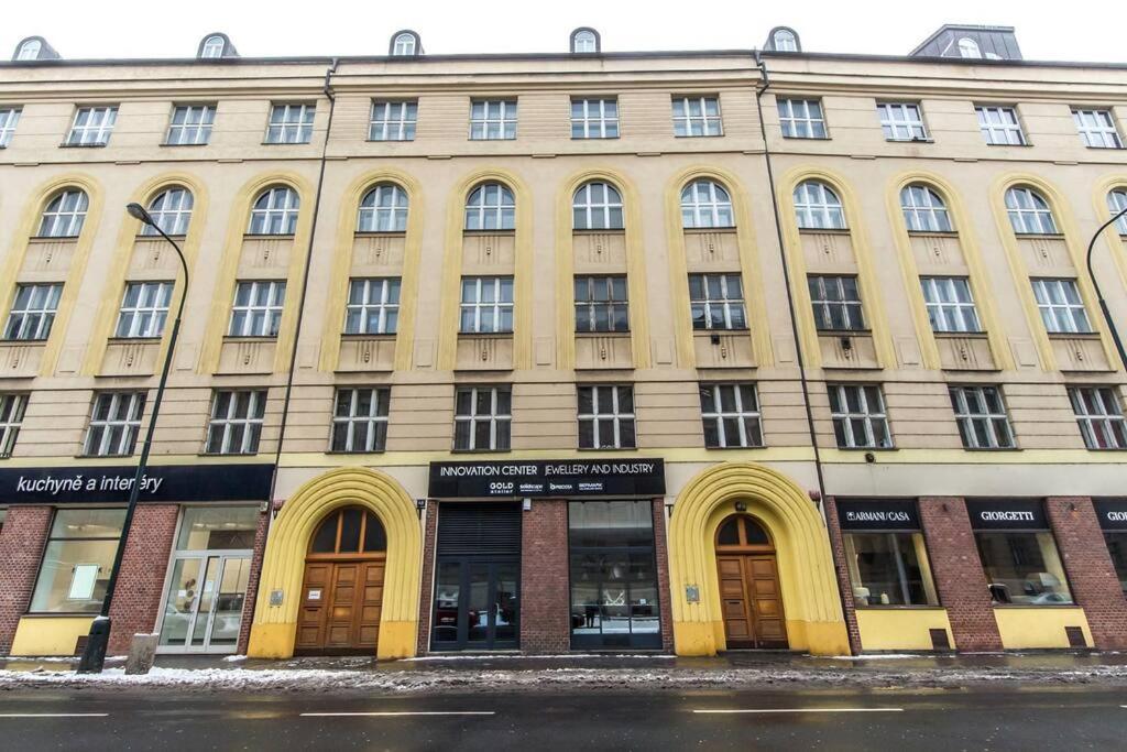 B.O.B. Klimentska Apartment Прага Екстериор снимка