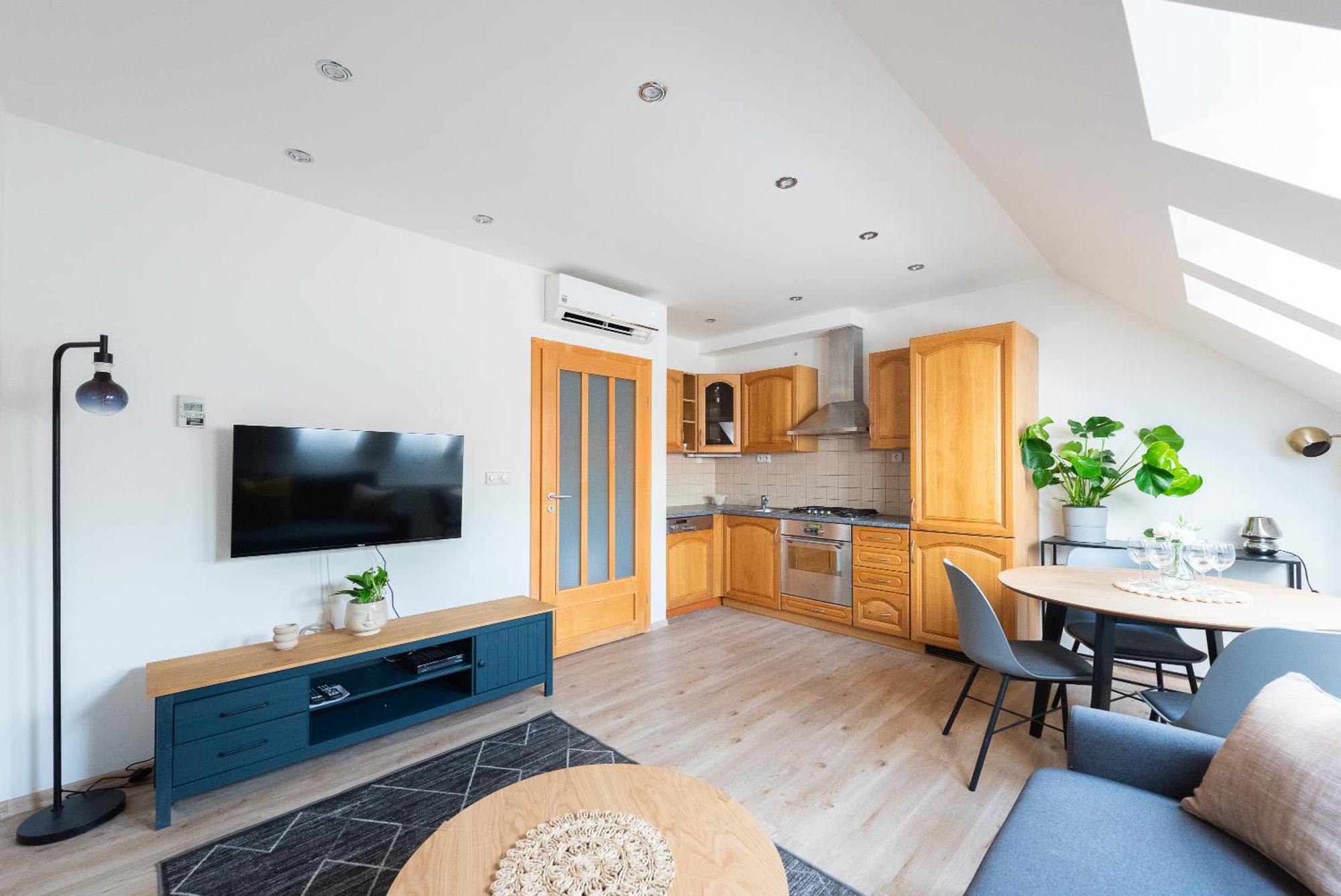 B.O.B. Klimentska Apartment Прага Екстериор снимка